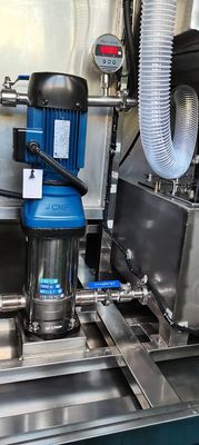 Máquina de limpieza de cestas industrial de ranuras múltiples con rotación de spray